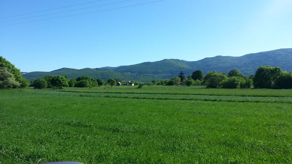 Gacka Valley Licko Lesce Eksteriør bilde